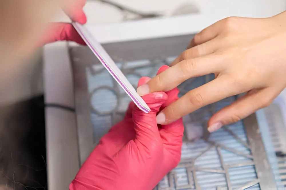 enlever le vernis à ongles en gel avec du sucre