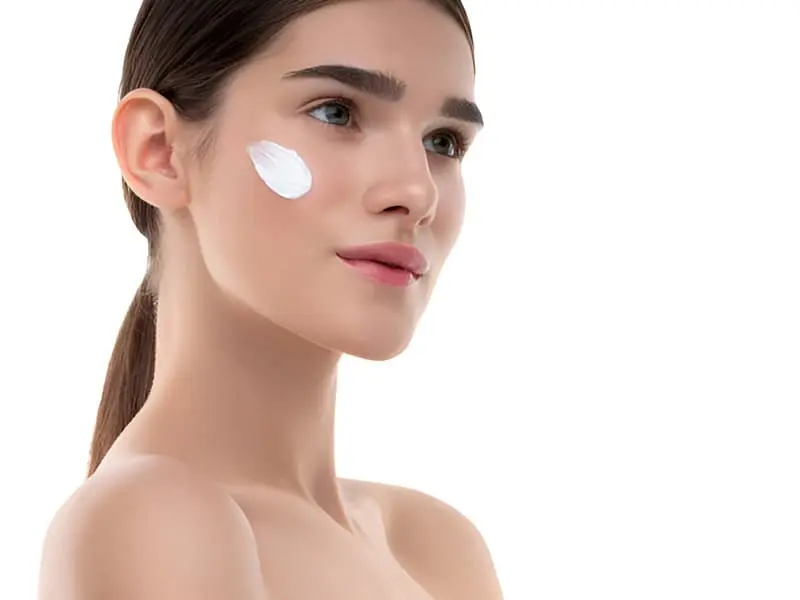 Puis-je mettre du beurre de karité sur mon visage ?